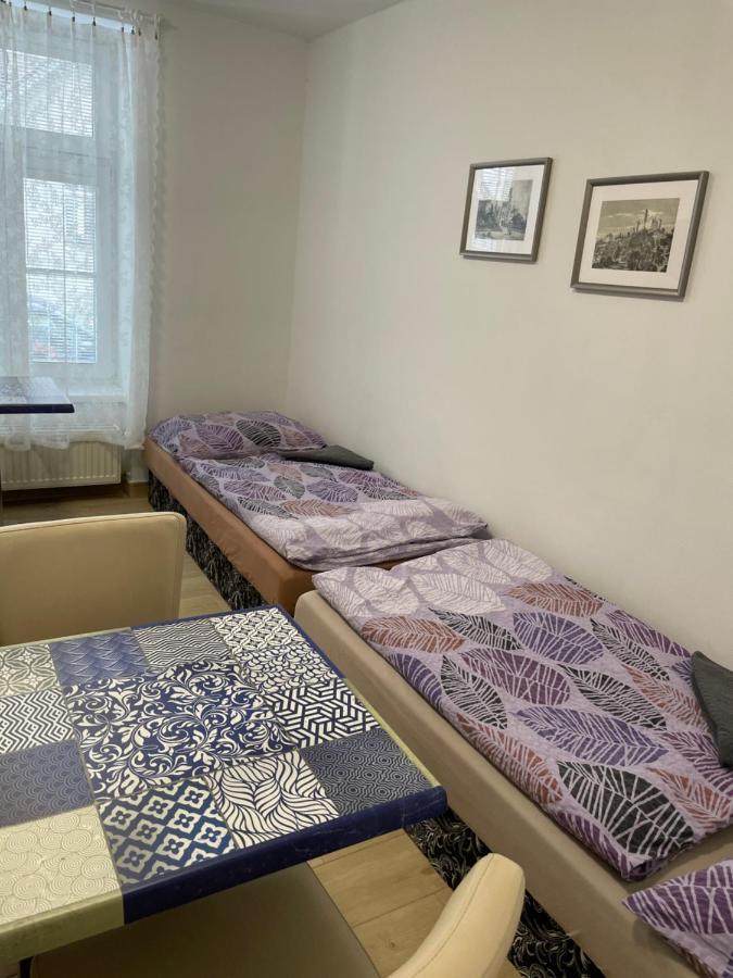 Cetnicka Stanice Hluboka Hluboká nad Vltavou Kültér fotó