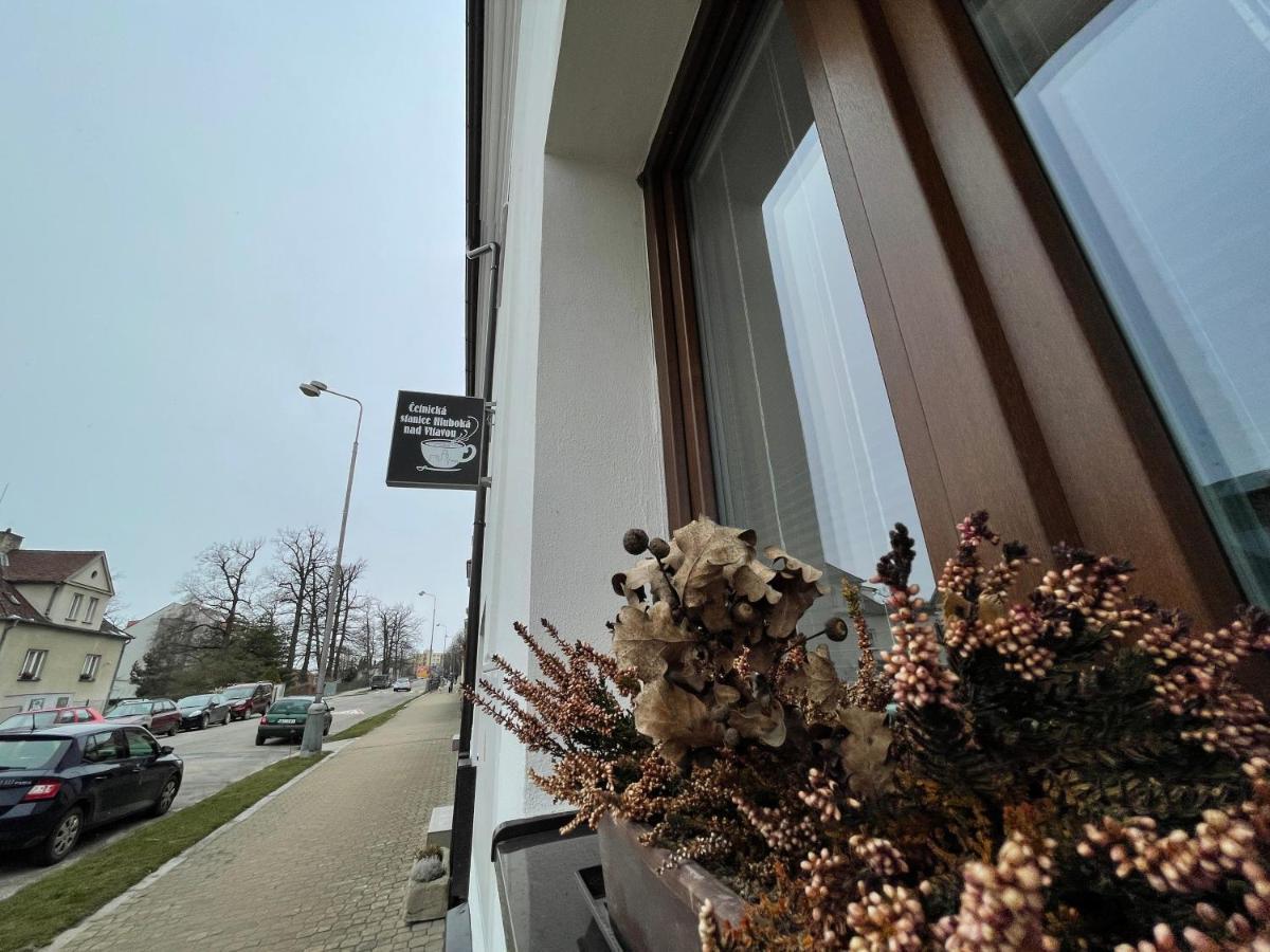 Cetnicka Stanice Hluboka Hluboká nad Vltavou Kültér fotó